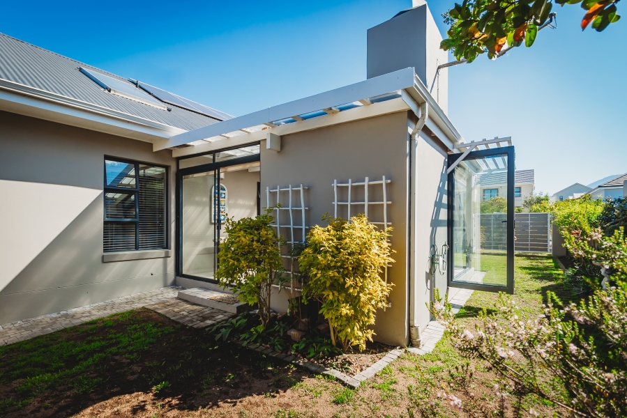 3 Bedroom Property for Sale in Kraaibosch Country Estate Western Cape